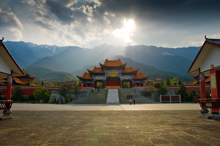 Les Trois Pagodas et Le Monastète de Chongsheng à Dali-44